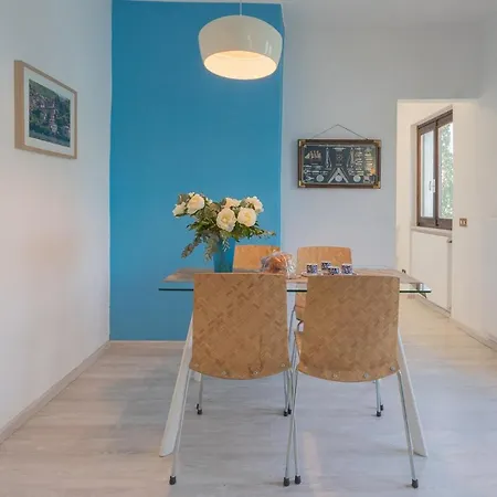 Lavarell House - View By Rent *